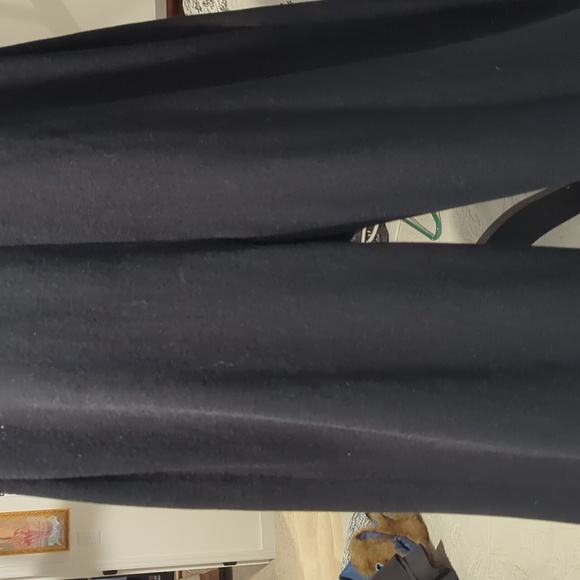 Elegant Black Embellished Women's Jumpsuit - Picture 3 of 6